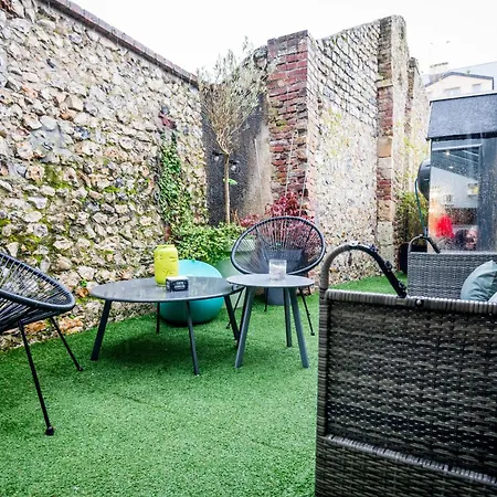 Feriehus Maison Leonard *