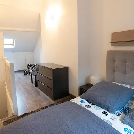 Maison Leonard أونفلور